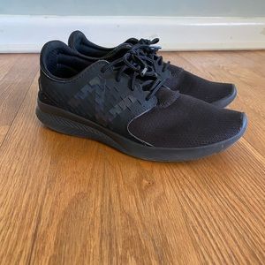 New Balance Sneakers(kids size 6/womens size 8)
